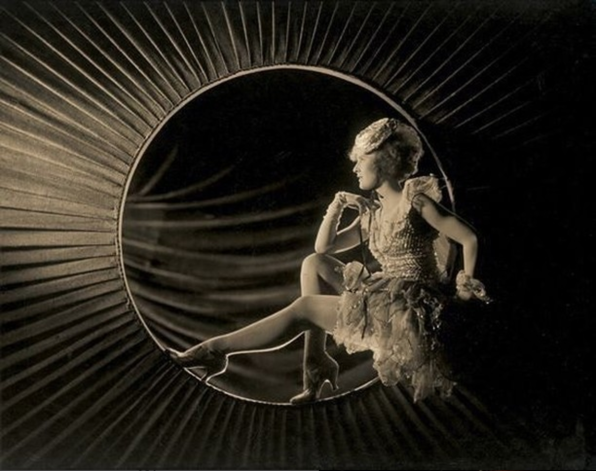 HAPPY NEW MOON IN SAGITTARIUS AND THE END TO MERCURY Rx